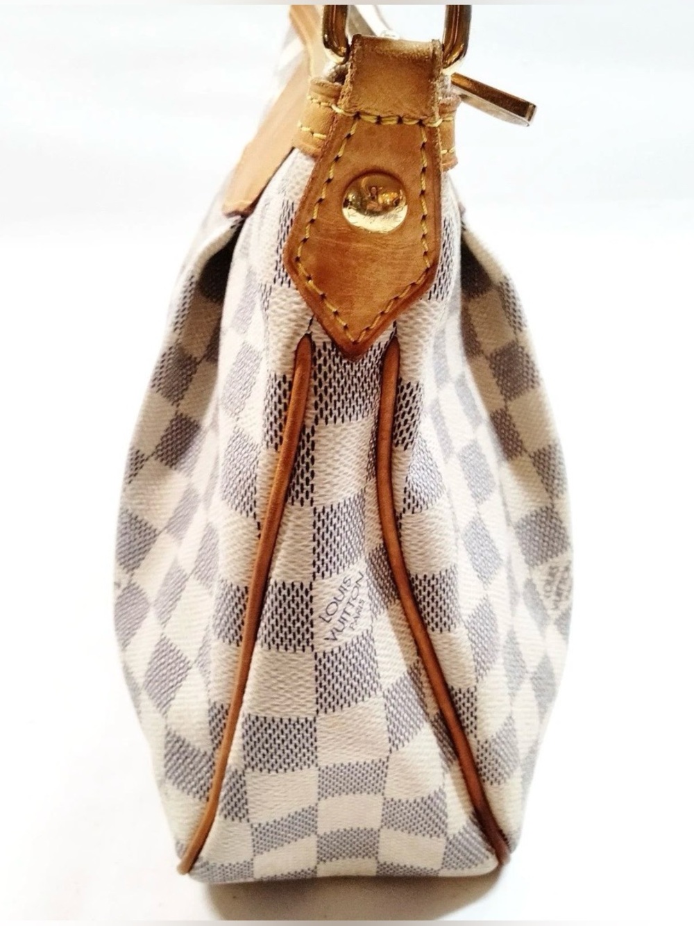 Louis Vuitton Siracusa PM White Azur Crossbody Bag - Picture 3 of 12